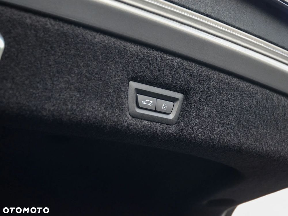 BMW Seria 7 - 21