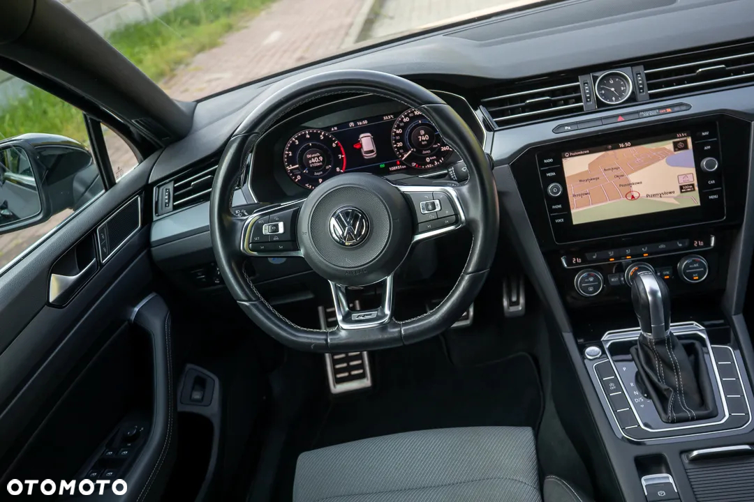 Volkswagen Passat Variant 1.8 TSI (BlueMotion Technology) DSG Highline - 19