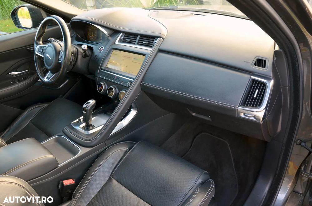 Jaguar E-Pace D180 AWD Aut. R-Dynamic HSE - 17