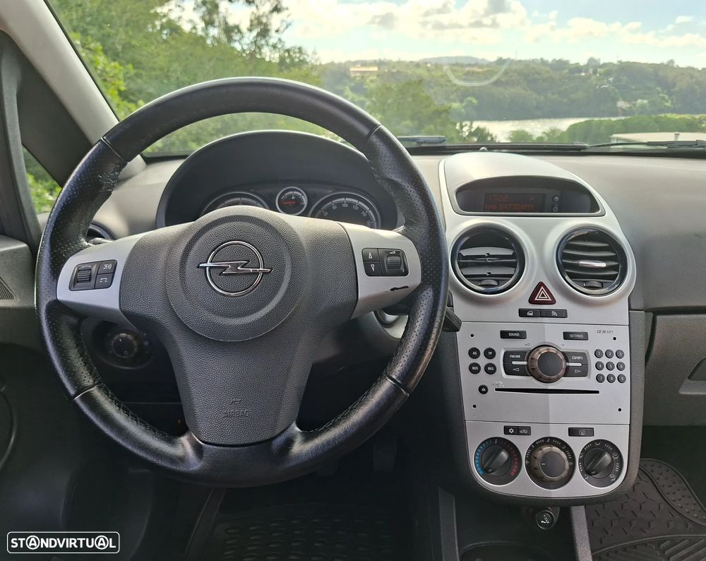 Opel Corsa 1.2 Black Edition - 7
