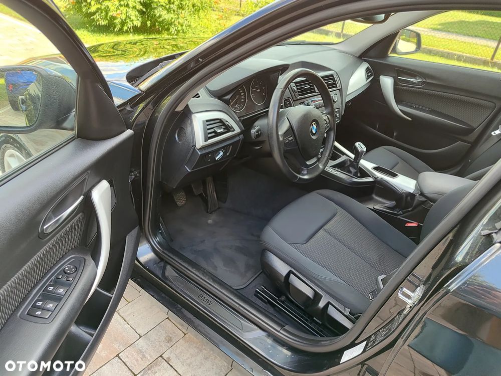 BMW Seria 1 116d Sport Line - 18
