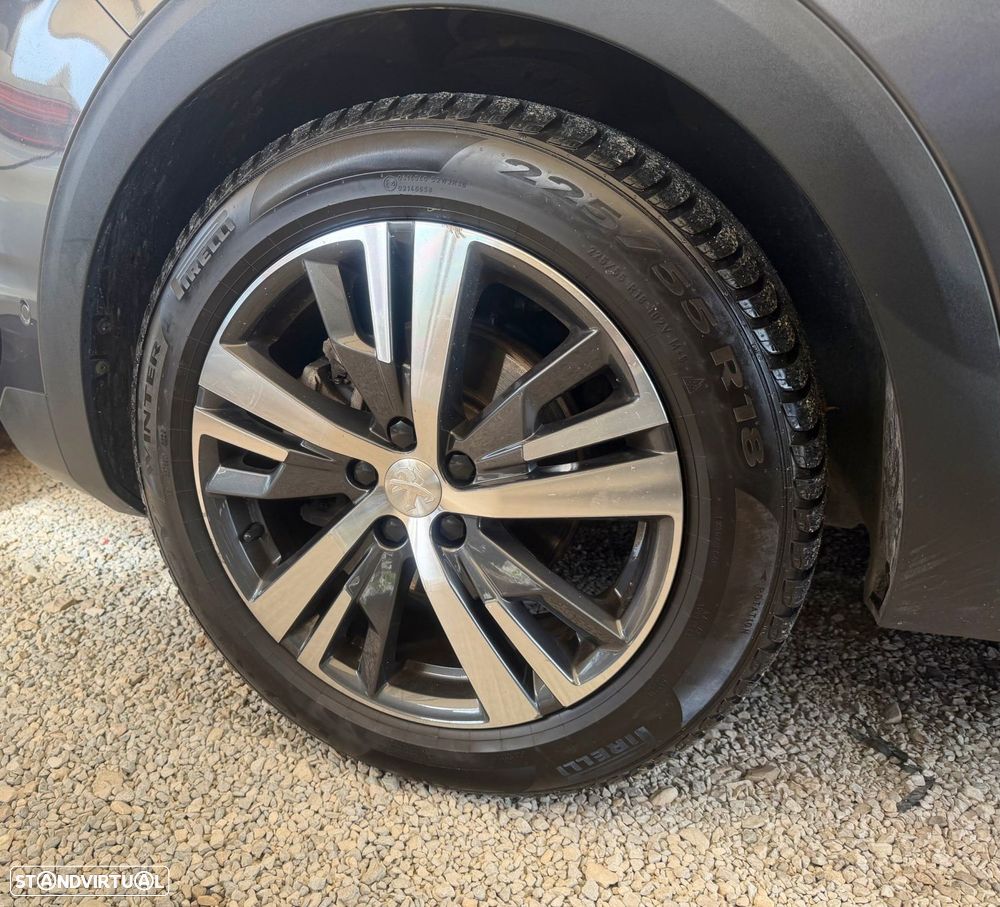 Peugeot 5008 1.5 BlueHDi Allure Pack - 25