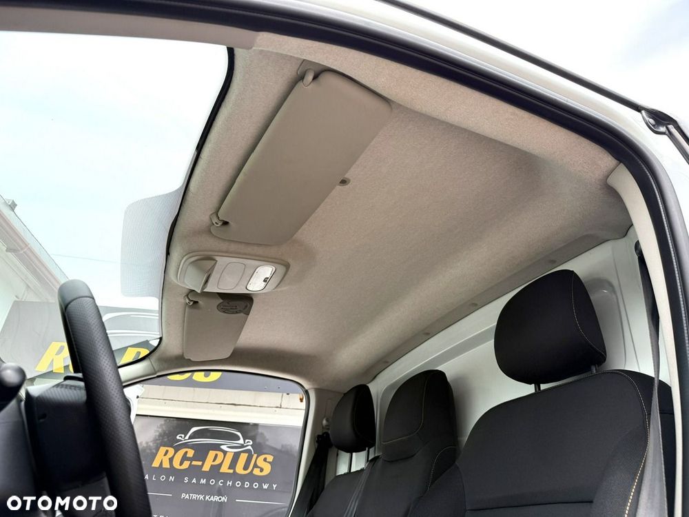 Renault Trafic - 25