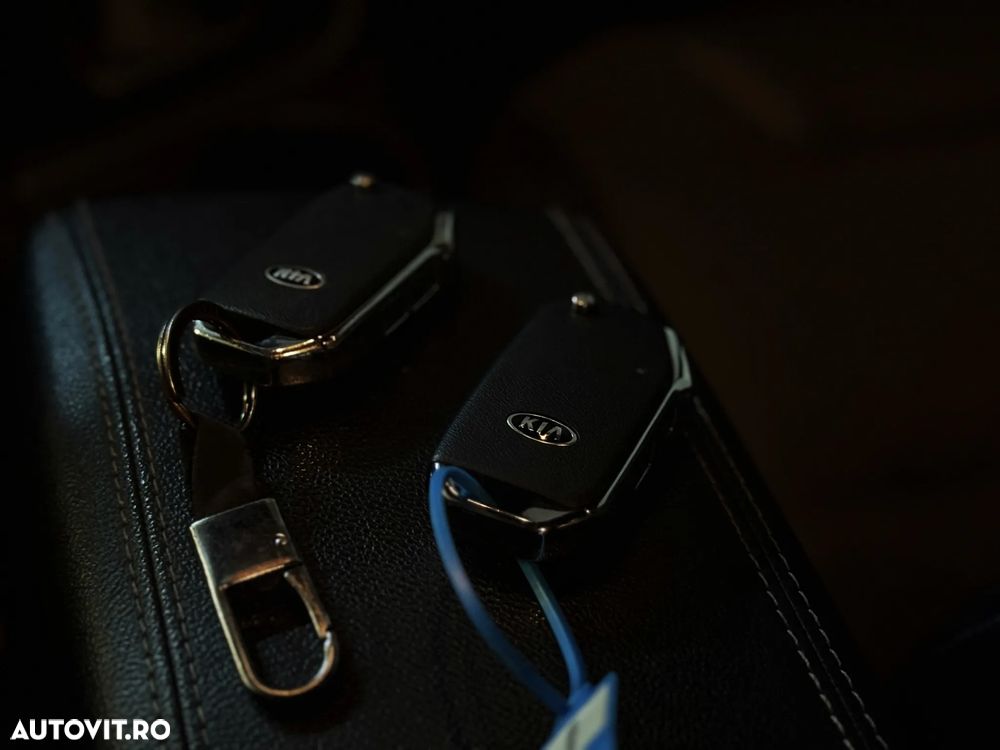 Kia Niro 1.6 GDI HEV 2WD OPF Aut. Spirit - 31