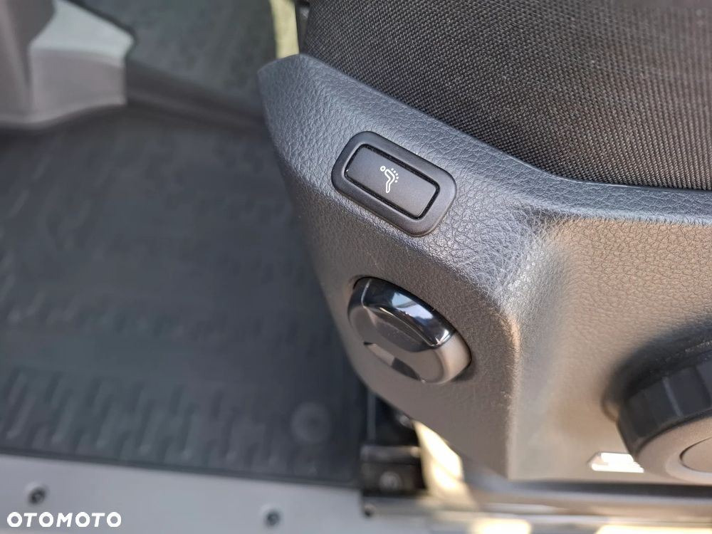 Volkswagen Crafter - 13
