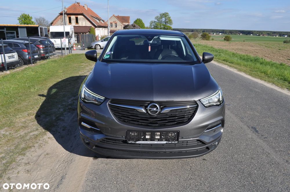 Opel Grandland X 1.2 T GPF Edition S&S - 9