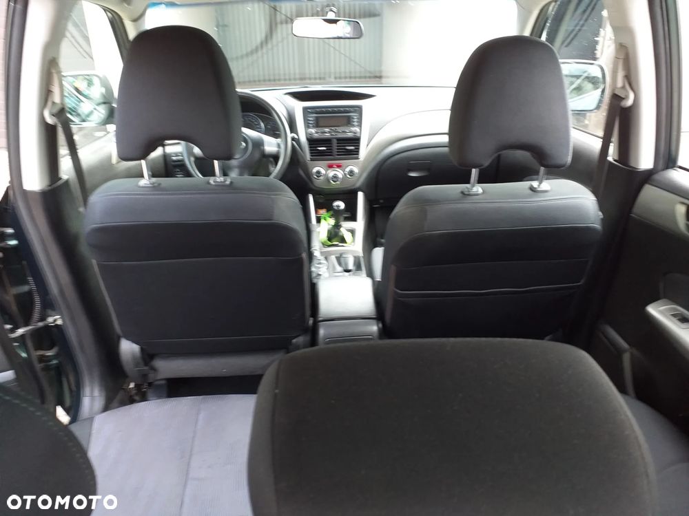 Subaru Forester - 10