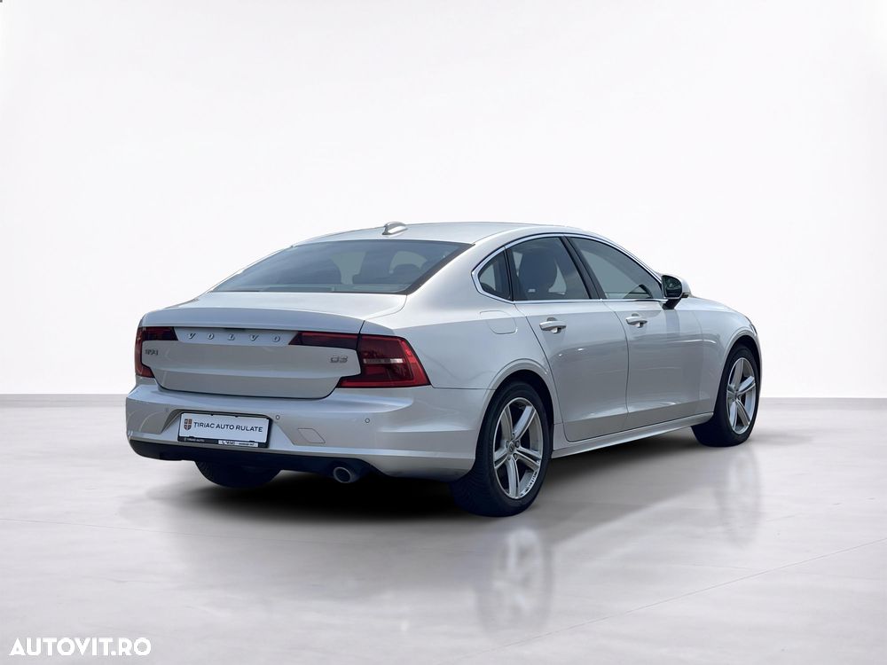 Volvo S90 - 6