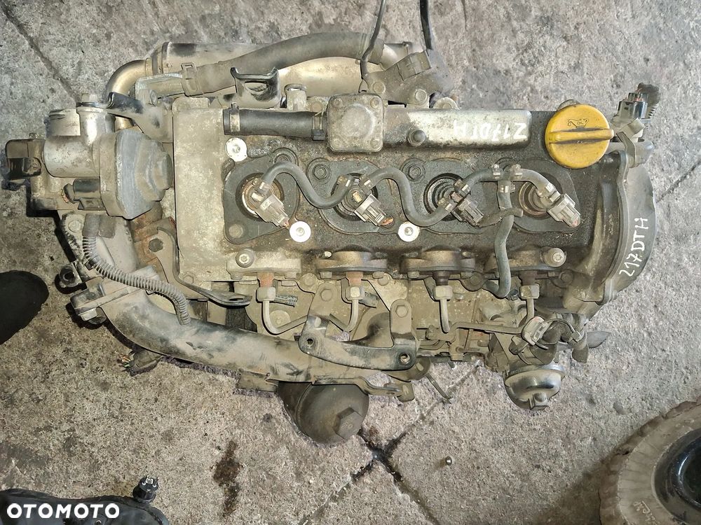 Silnik kompletny Opel Astra H Combo Meriva 1.7 CDTI Z17DTH - 4
