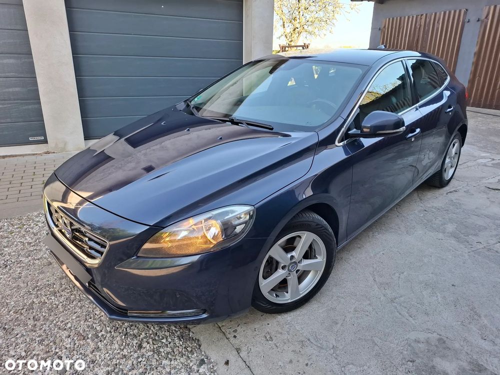 Volvo V40 D4 Ocean Race - 9