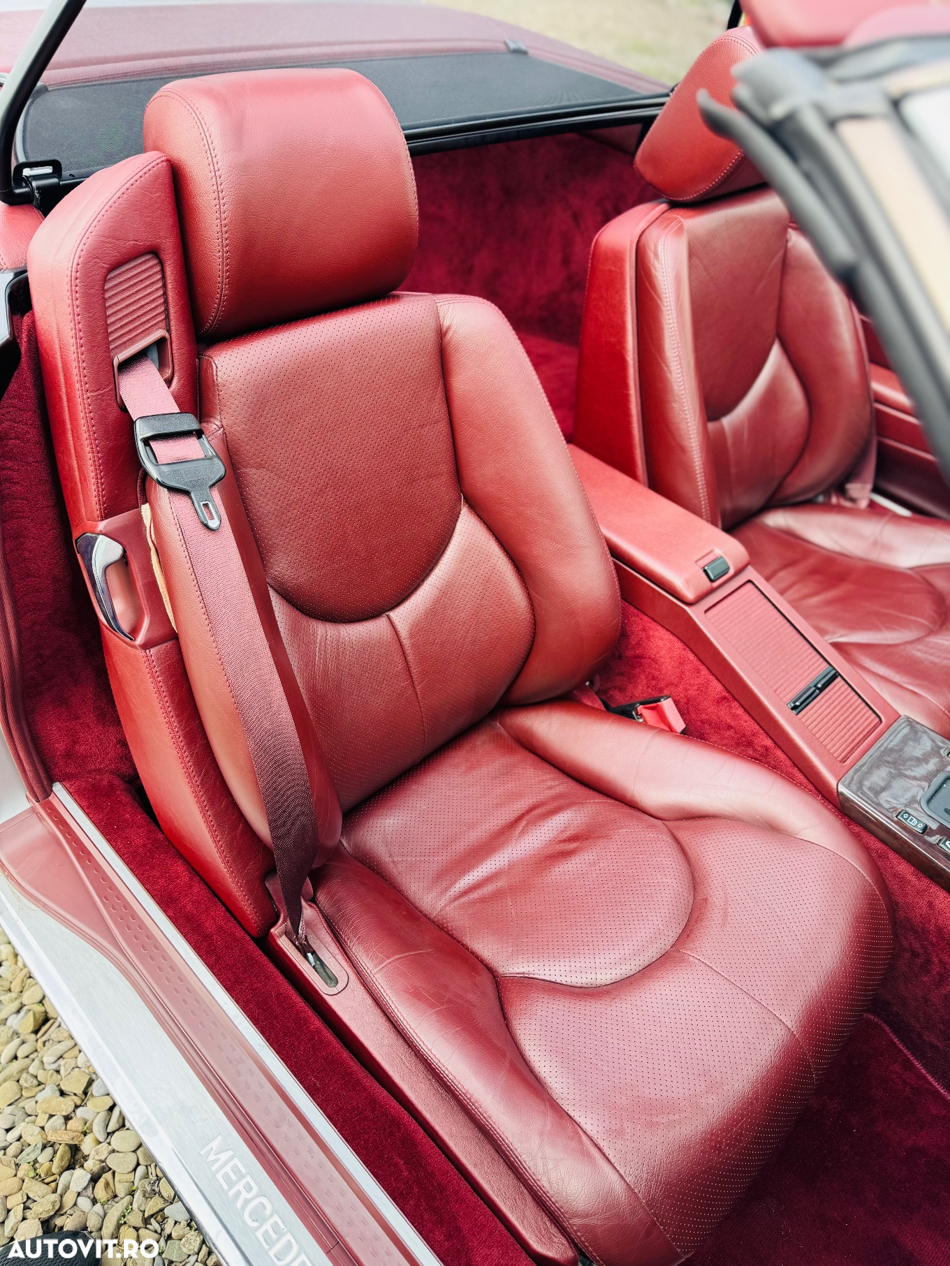 Mercedes-Benz SL - 10