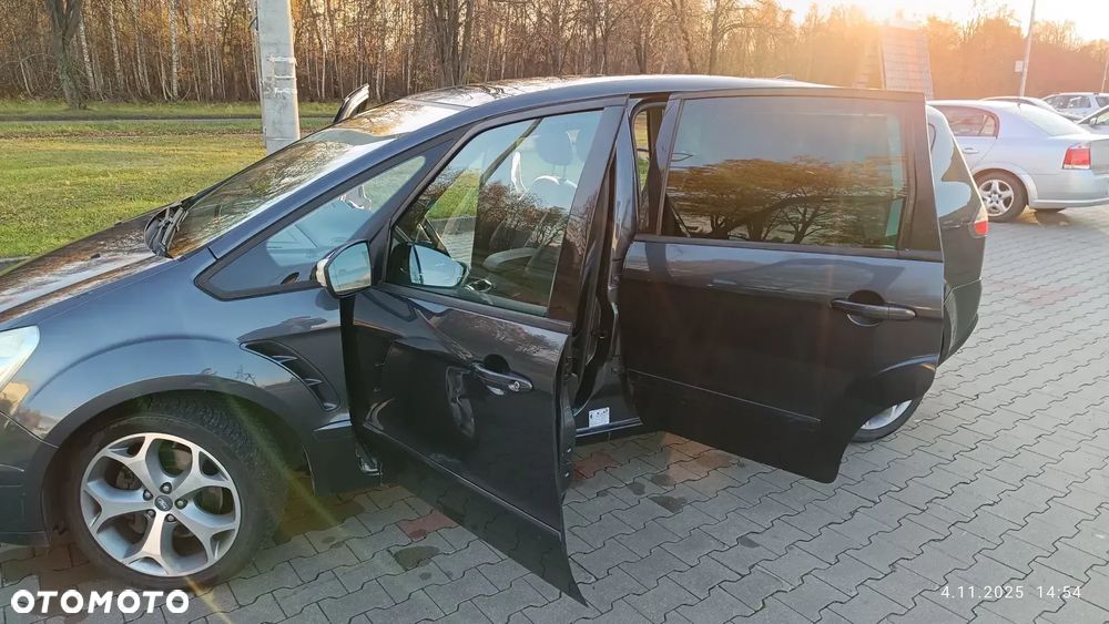 Ford S-Max 2.5 Titanium - 2