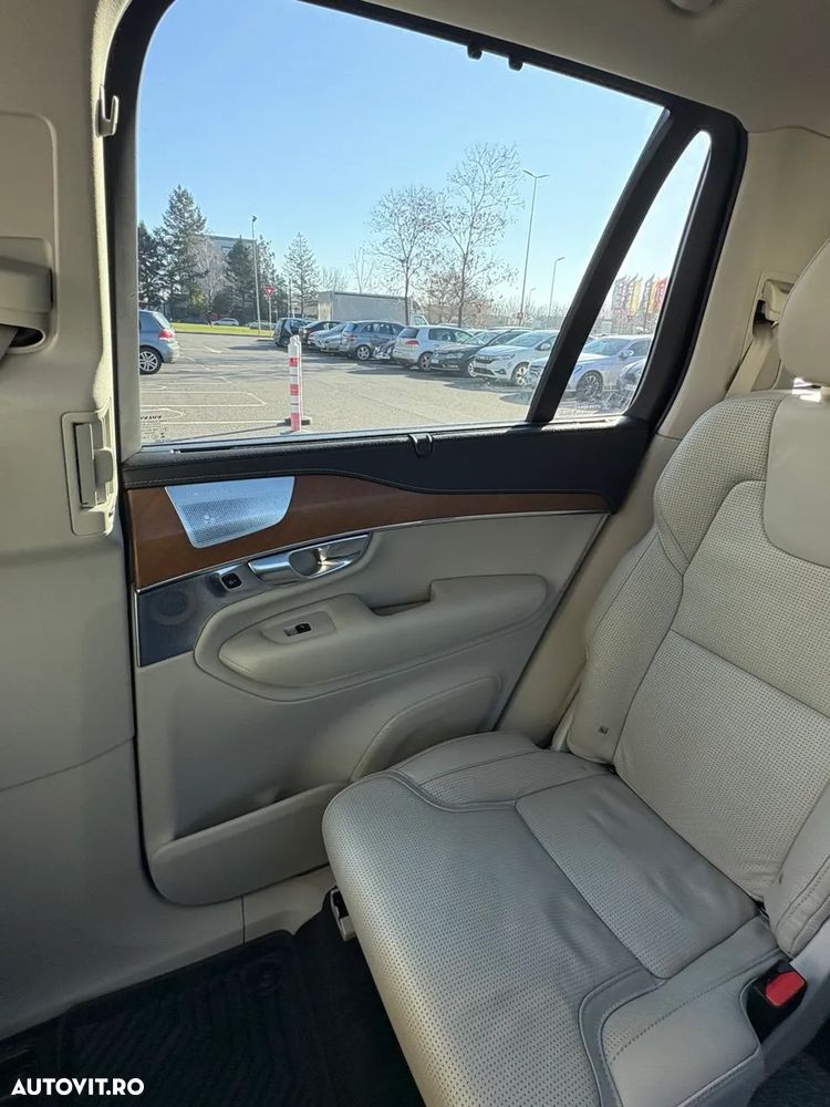 Volvo XC 90 D5 AWD Inscription - 11