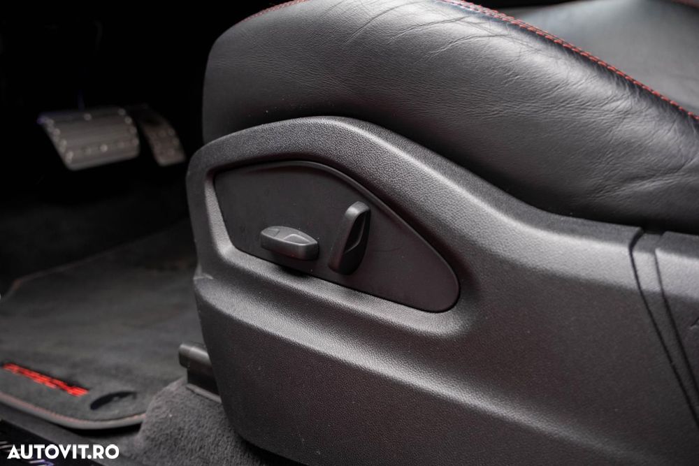 Porsche Cayenne GTS Tiptronic S - 38