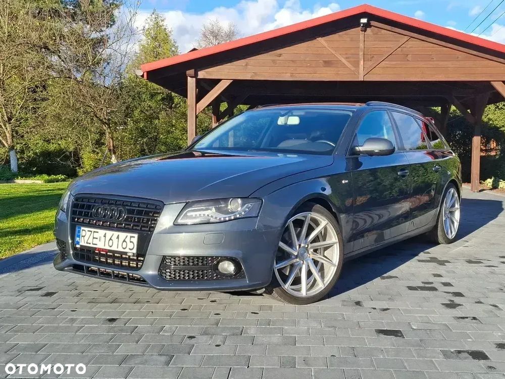 Audi A4 - 1