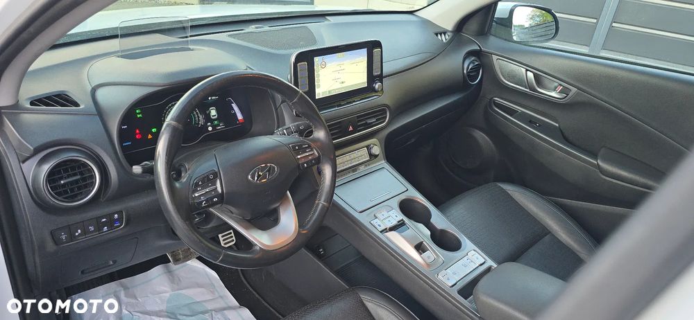 Hyundai Kona Premium - 9
