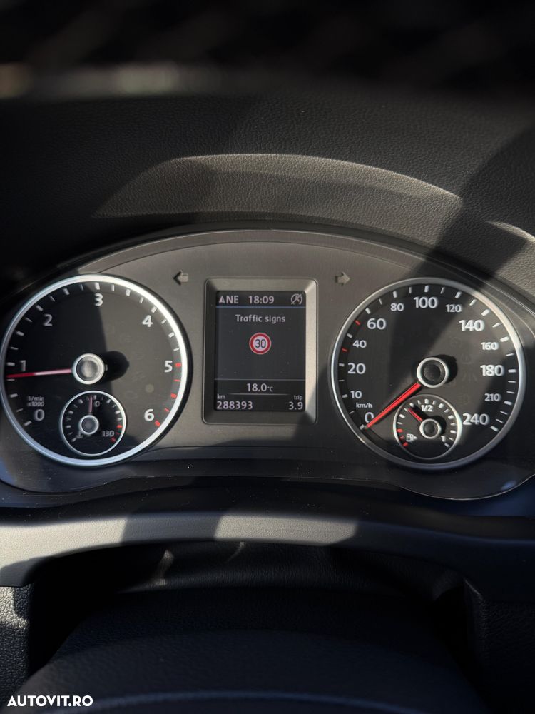 Volkswagen Tiguan 2.0 TDI DPF 4Motion BlueMotion Technology DSG Cup Sport & Style - 29