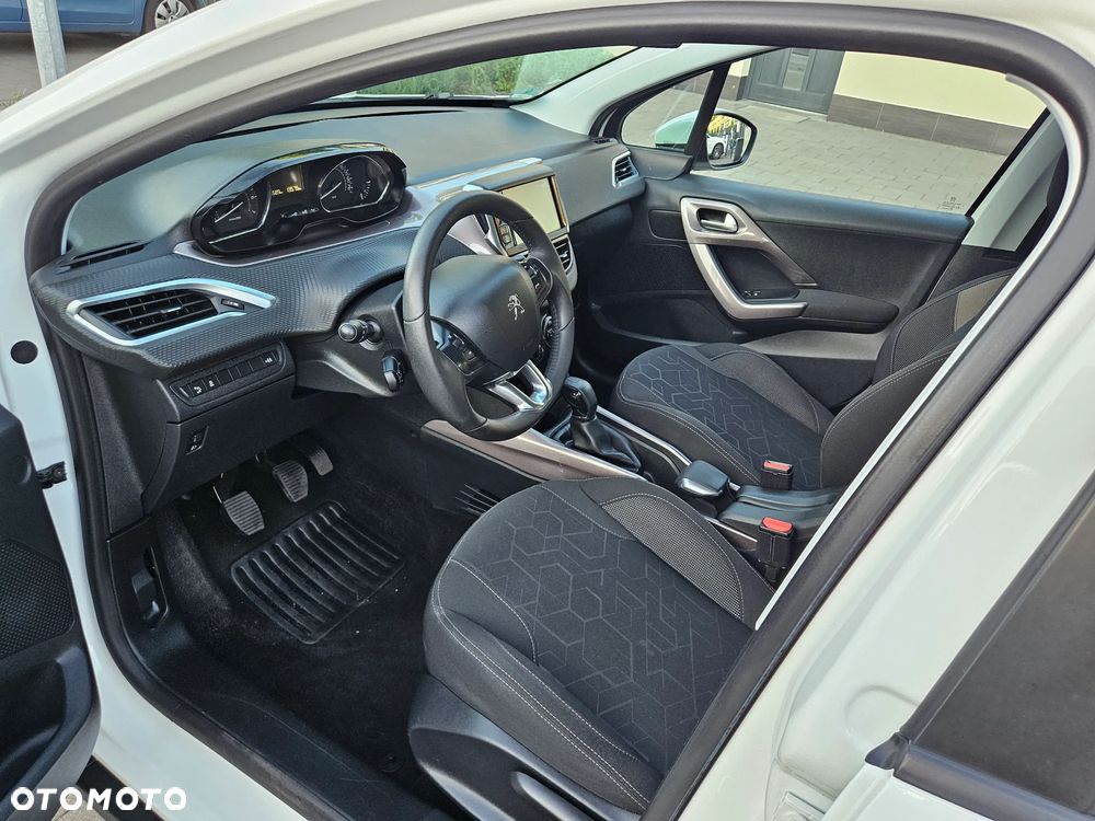 Peugeot 2008 82 VTI Active - 8
