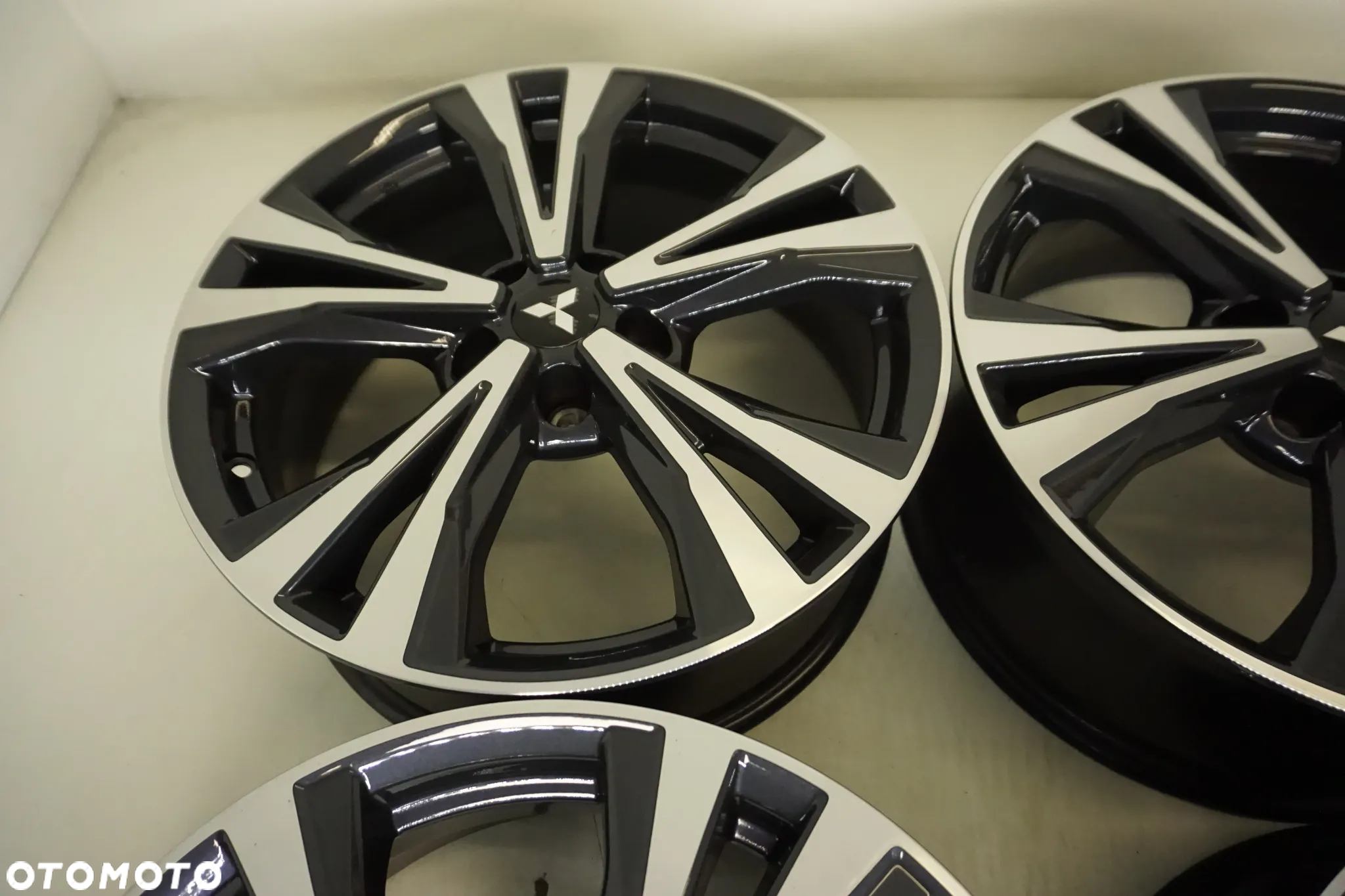 Felgi Aluminiowe  18 MITSUBISHI ECLIPSE LANCER ASX OUTLANDER - 3