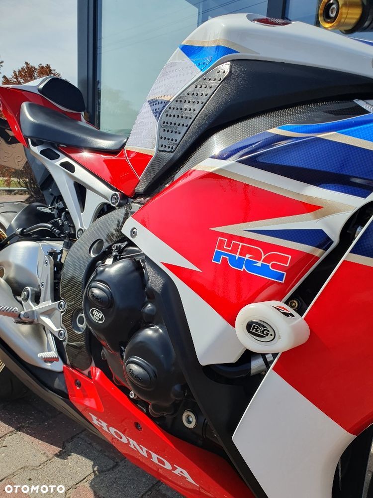 Honda CBR - 28