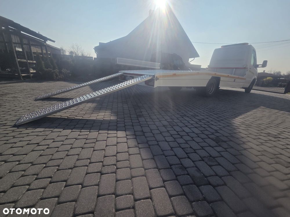 Mercedes-Benz SPRINTER - 7