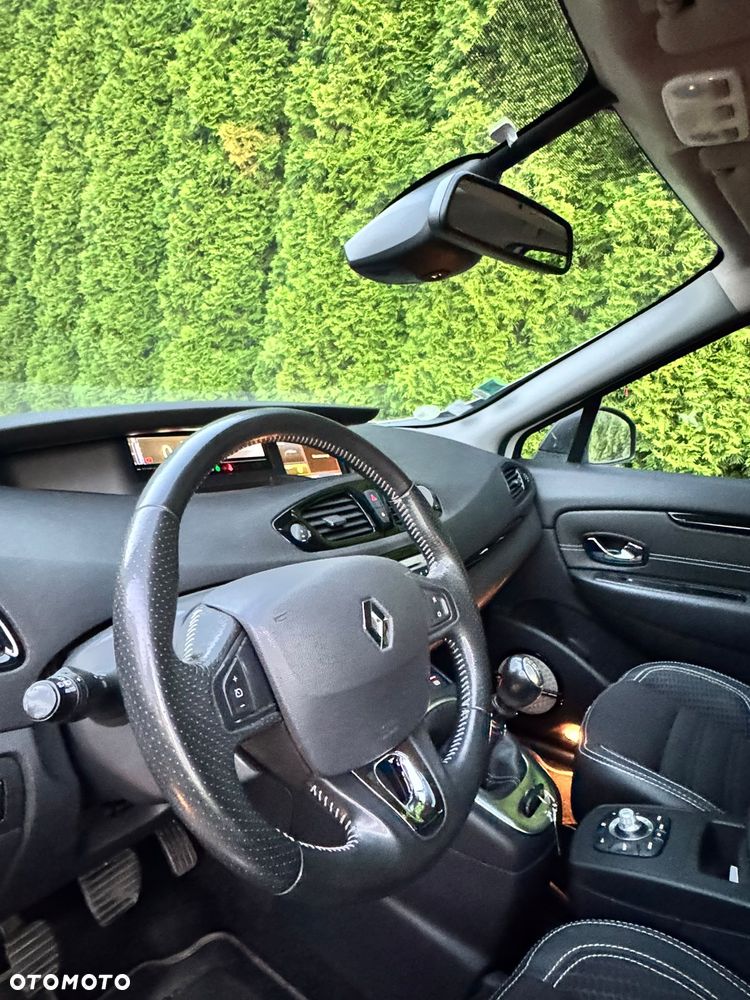 Renault Grand Scenic 1.6 dCi Energy Bose Edition S&S - 17