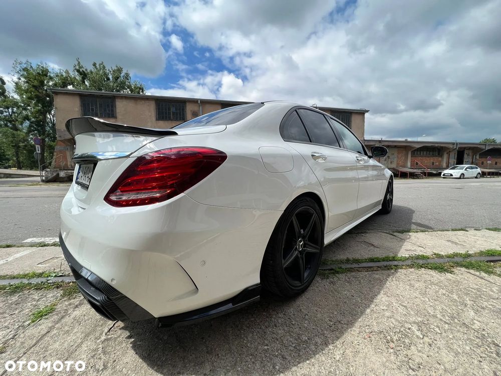 Mercedes-Benz Klasa C AMG 43 4Matic 9G-TRONIC - 7