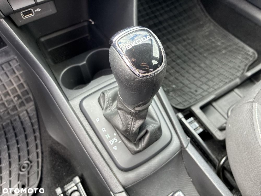 Skoda RAPID - 23