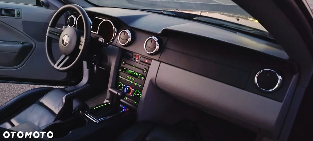 Ford Mustang 4.0 V6 - 15