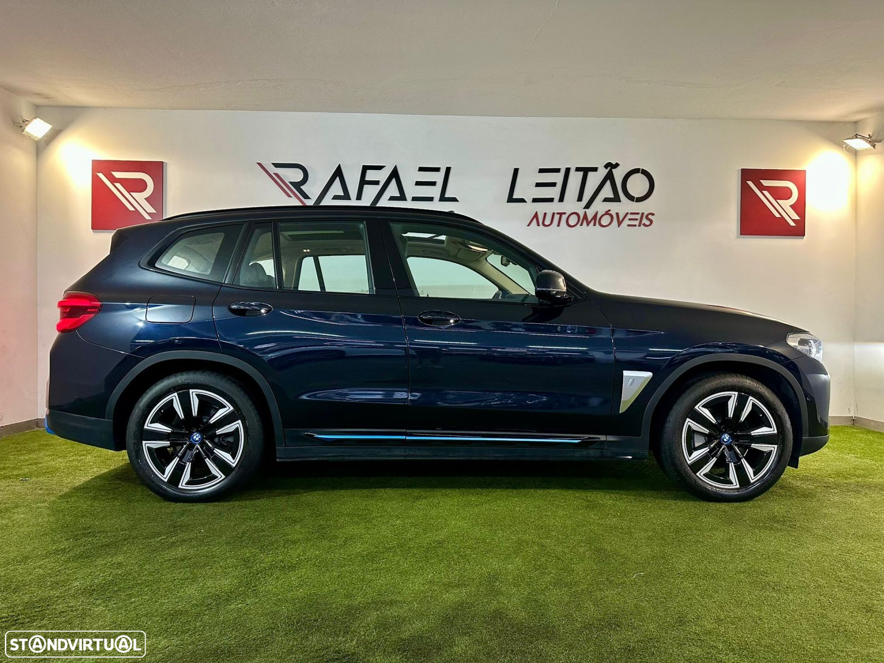 BMW iX3 Impressive - 4