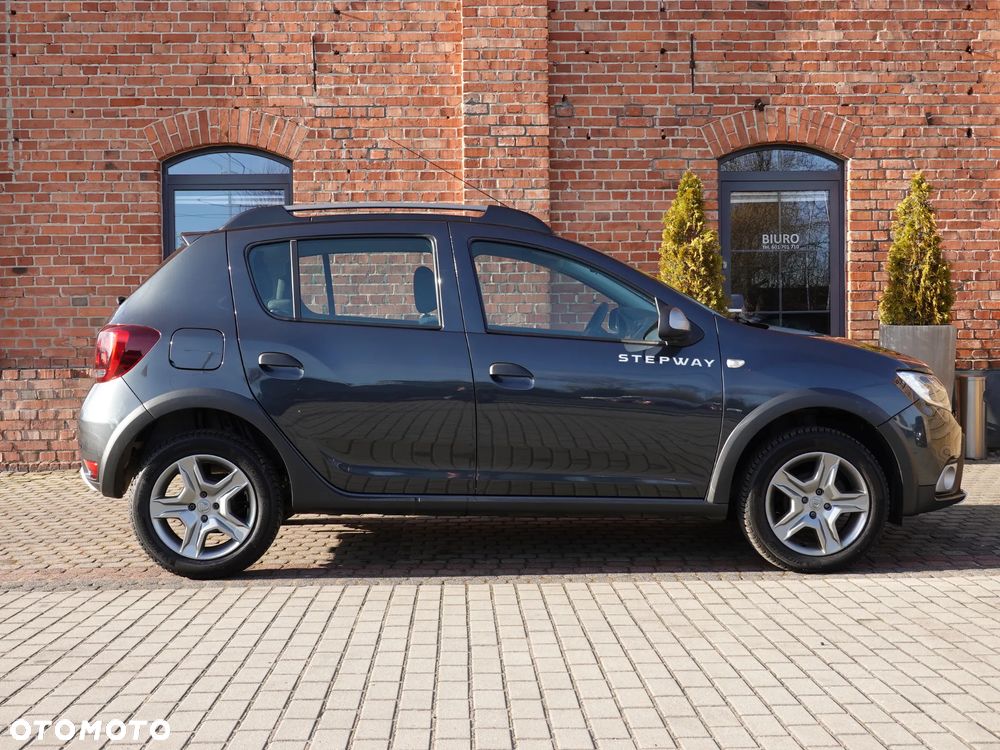 Dacia Sandero Stepway 0.9 TCe Laureate S&S - 6
