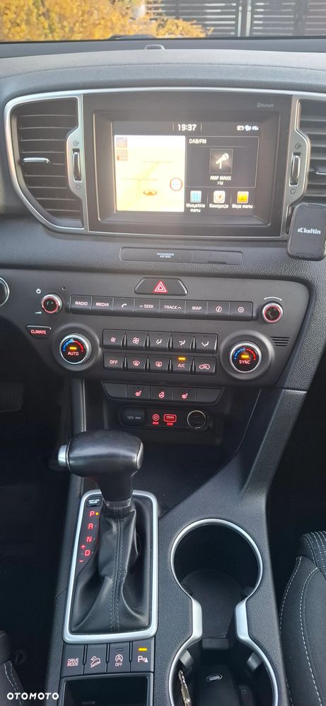 Kia Sportage 1.7 CRDI 2WD Vision - 19