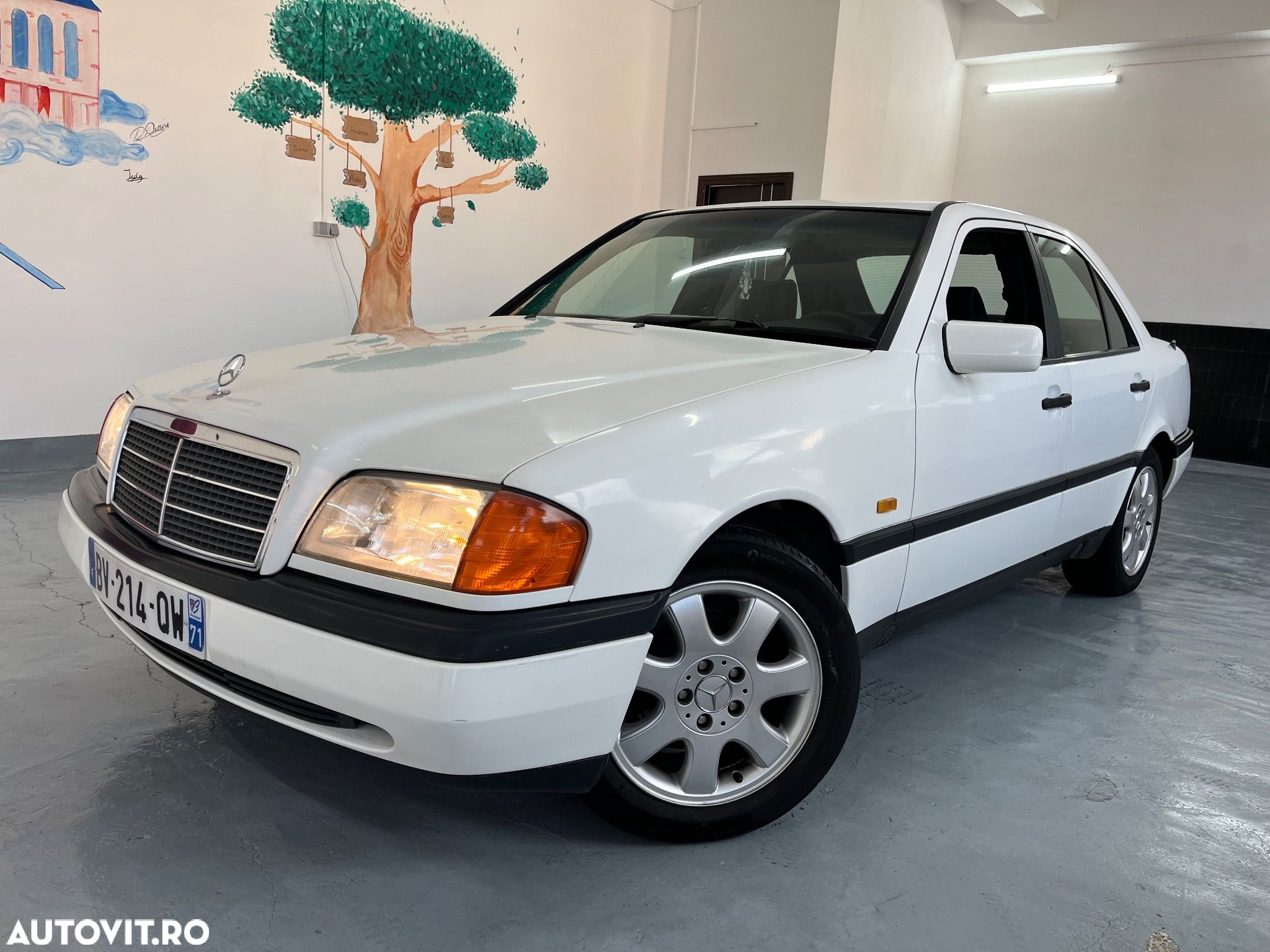 Mercedes-Benz C - 1