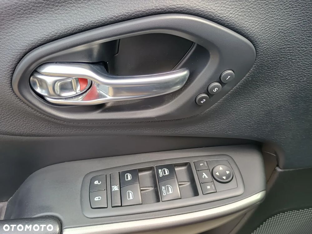 Jeep Cherokee 2.2 MJ II Active Drive I Automatik Limited - 12