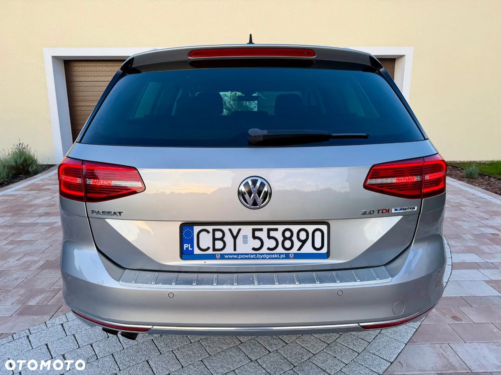 Volkswagen Passat 2.0 TDI BMT Highline DSG - 12