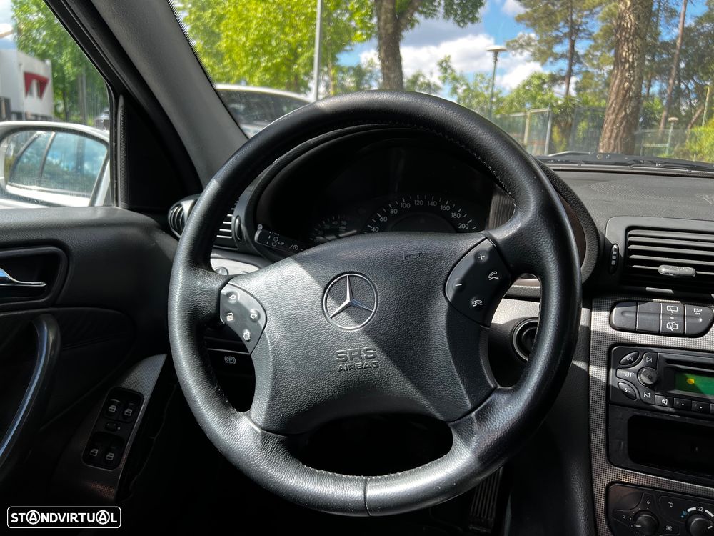 Mercedes-Benz C 220 T CDI Avantgarde - 10