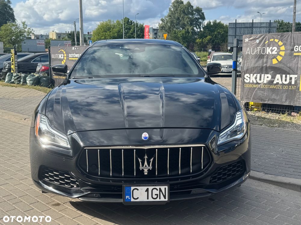 Maserati Quattroporte Q4 GranSport S - 12