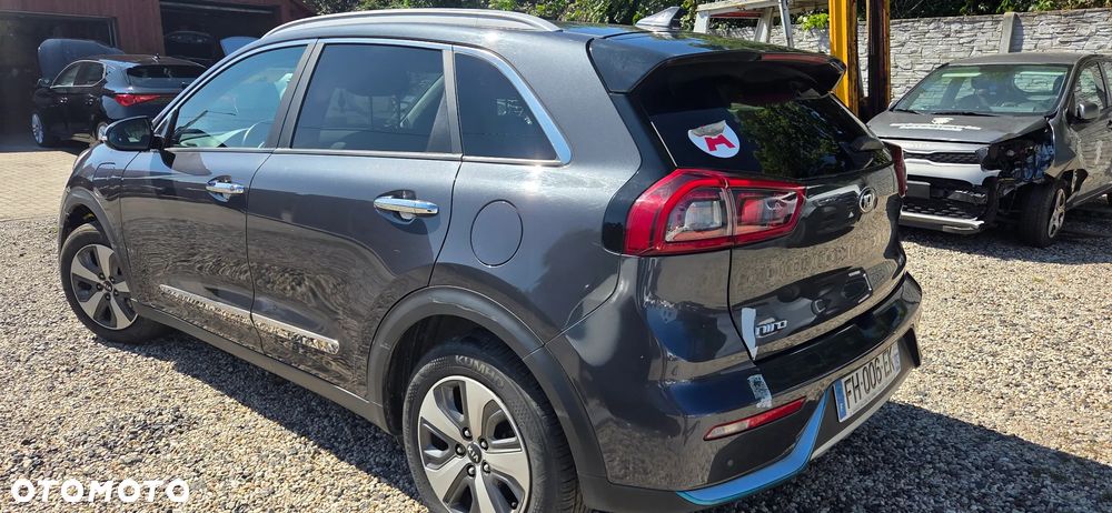 Kia Niro 1.6 GDI Plug-in Hybrid L - 10