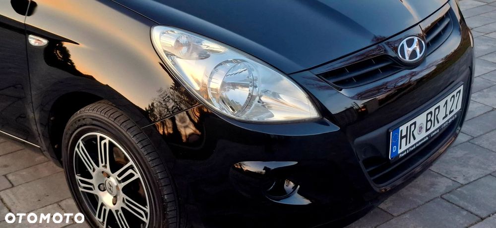 Hyundai i20 1.2 Comfort EU5 - 13