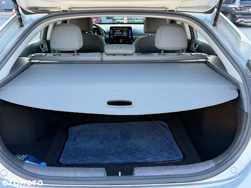 Hyundai IONIQ 1.6 GDI Premium - 7