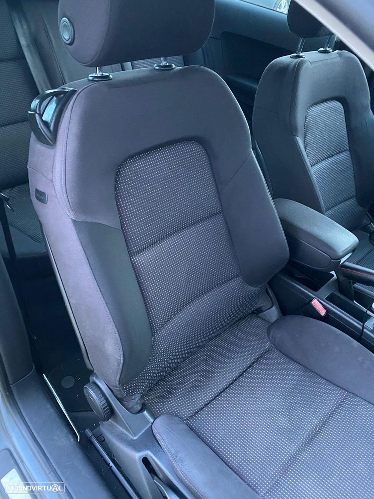 Audi A3 2.0 TDI Ambiente quattro - 6