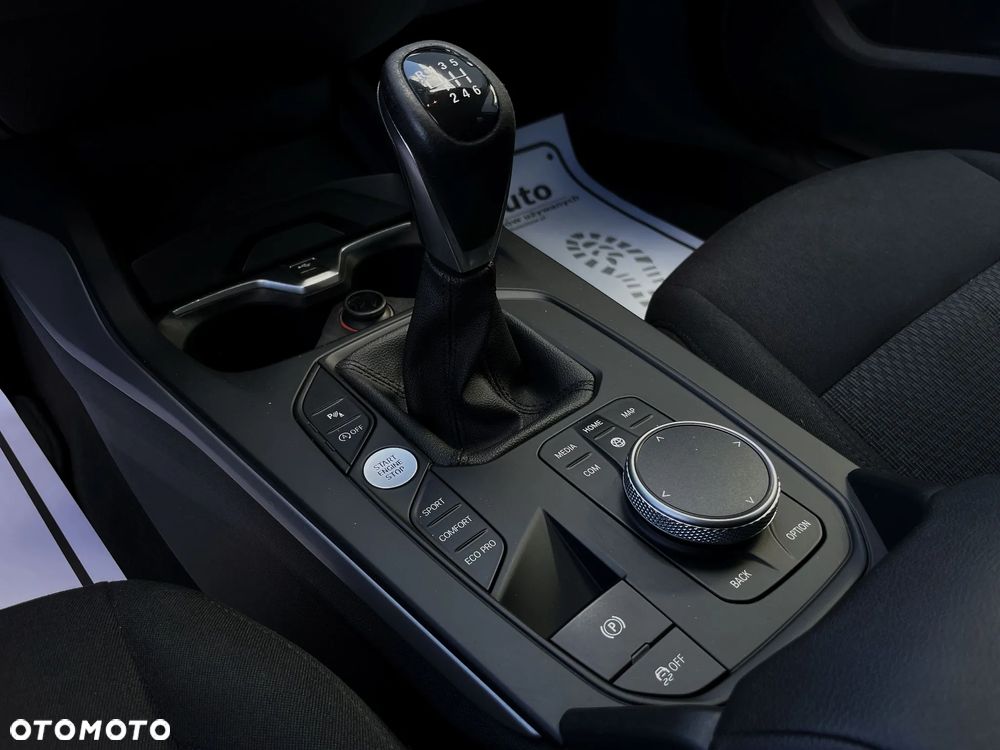 BMW Seria 2 218i M Sport - 29