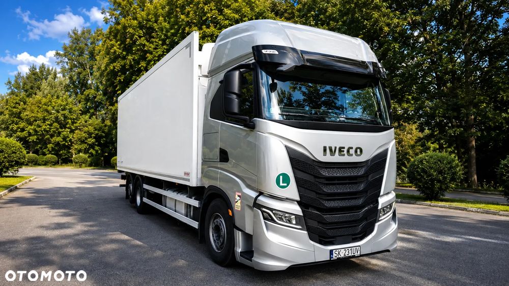 Iveco STRALIS S-WAY XP - 1