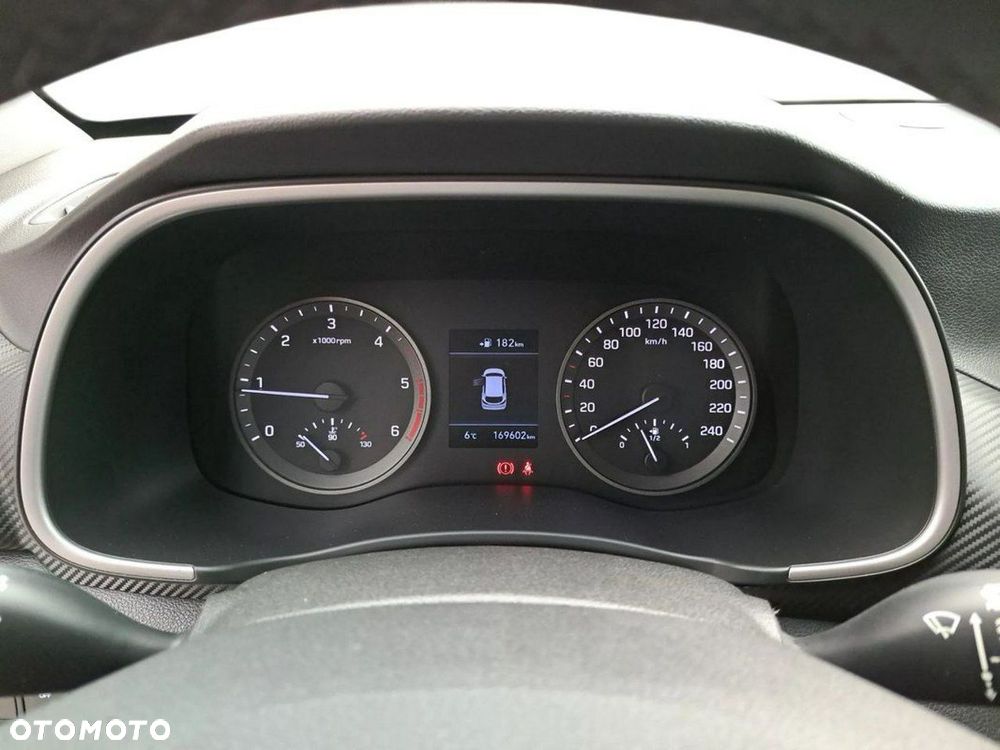 Hyundai Tucson 1.6 CRDi Style 2WD - 16