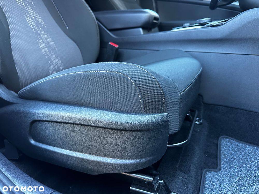 Kia Sportage 1.6 T-GDI HEV Business Line 2WD - 32