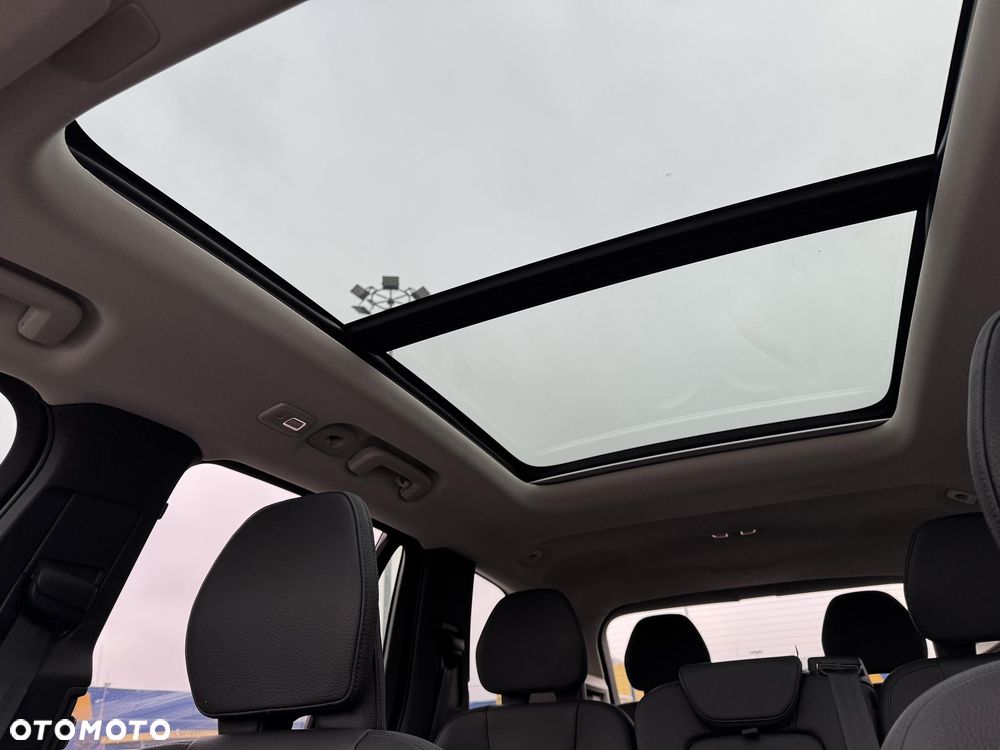 Volvo XC 90 - 34