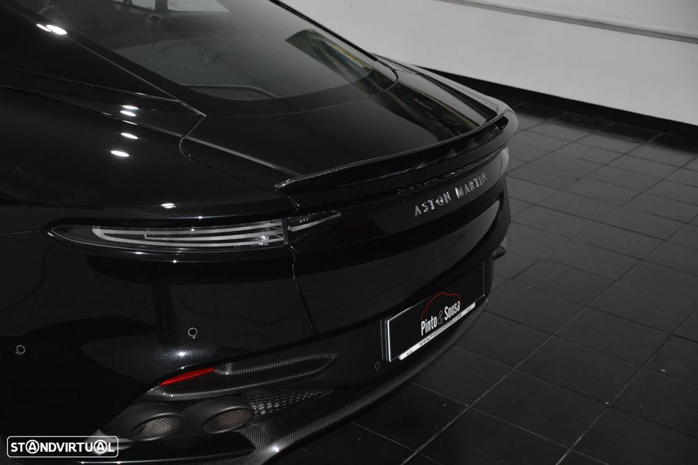 Aston Martin DBS Coupe Superleggera - 18