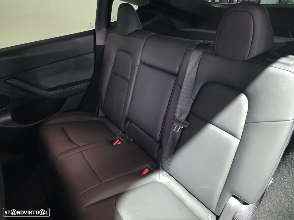 Tesla Model Y Long Range Tração Integral - 15