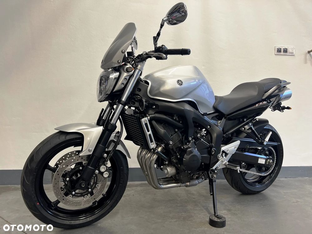 Yamaha FZ6 - 6
