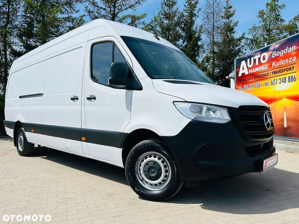 Mercedes-Benz Sprinter - 20